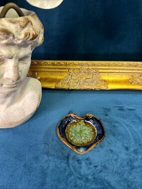 Studio Pottery Crystalline Heart Shaped Glazed Trinket Dish Blu/Green Geode 3.5”